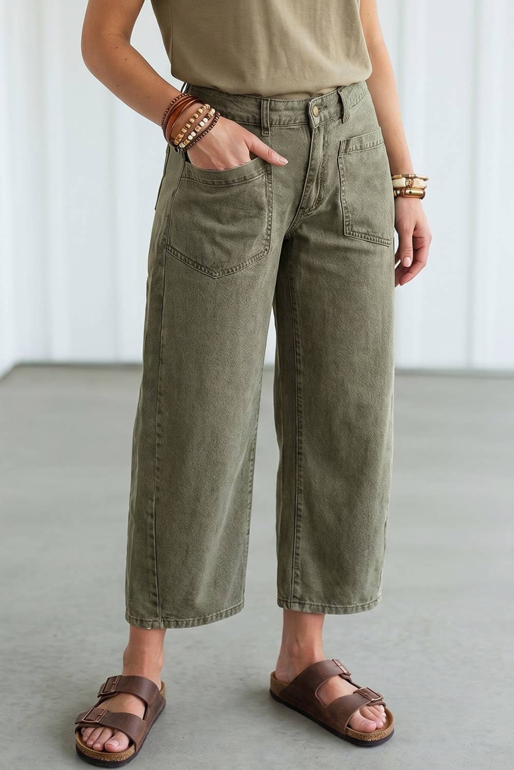 Square Patch Pocket Ankle-Length Barrel Jeans - Pre-order only